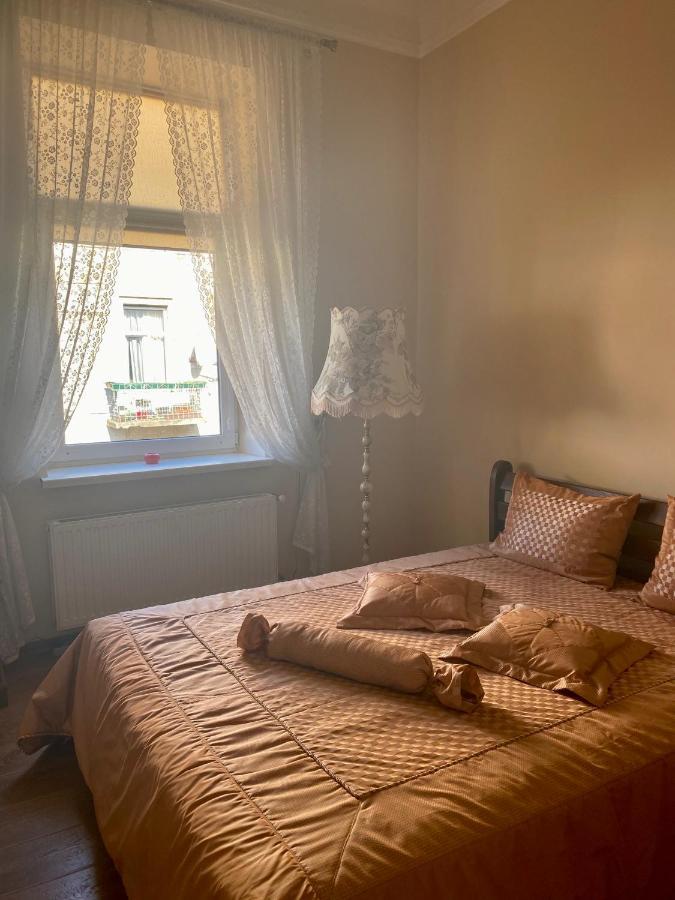 Cozy Apartment Lviv Exterior photo